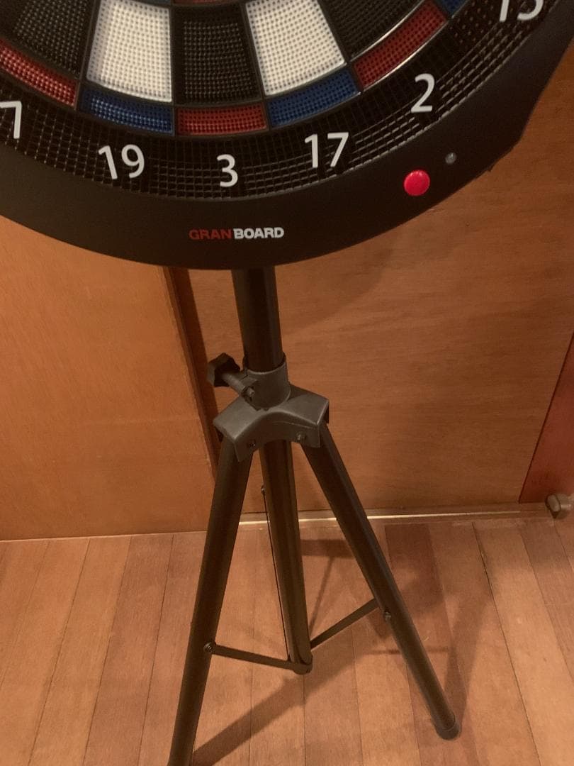 スマホ・タブ連動ダーツGRAN BOARD dash　ボード・スタンド・バレル