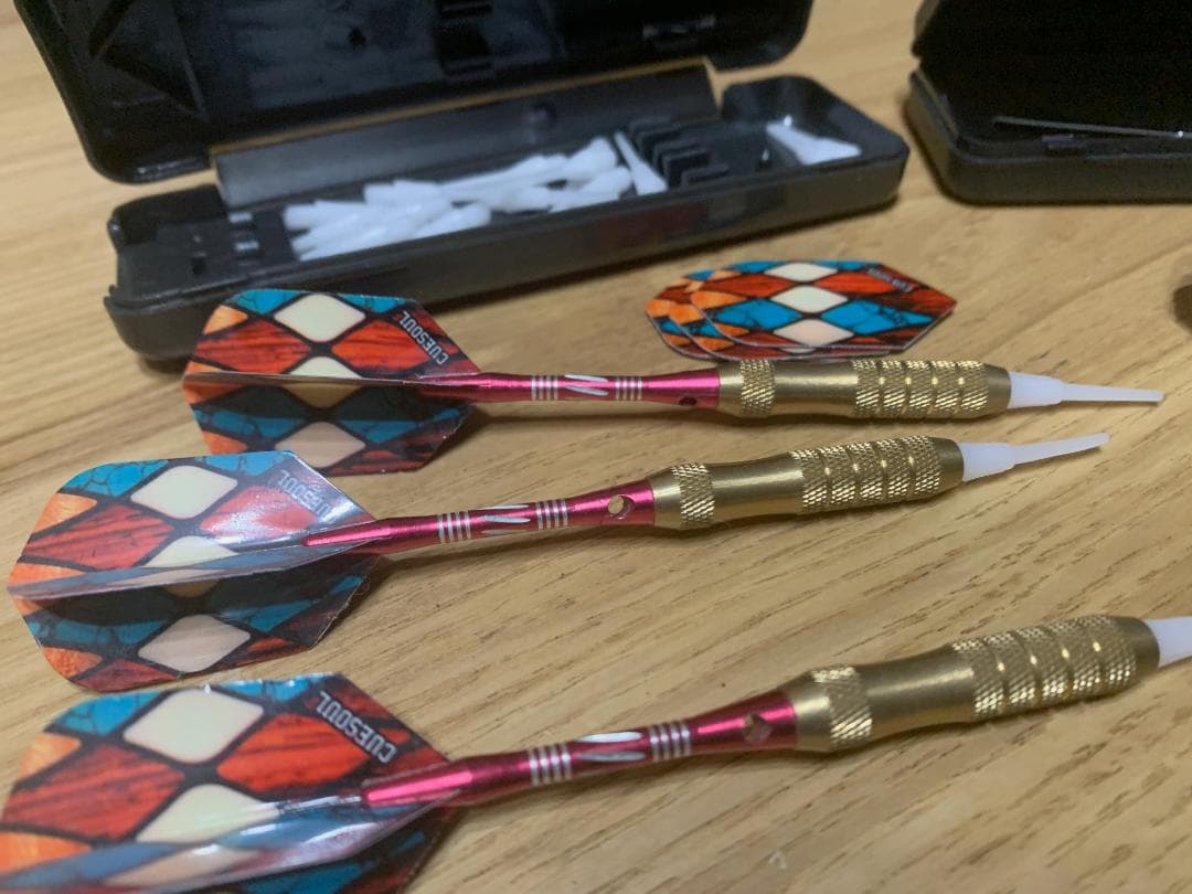 スマホ・タブ連動ダーツGRAN BOARD dash　ボード・スタンド・バレル