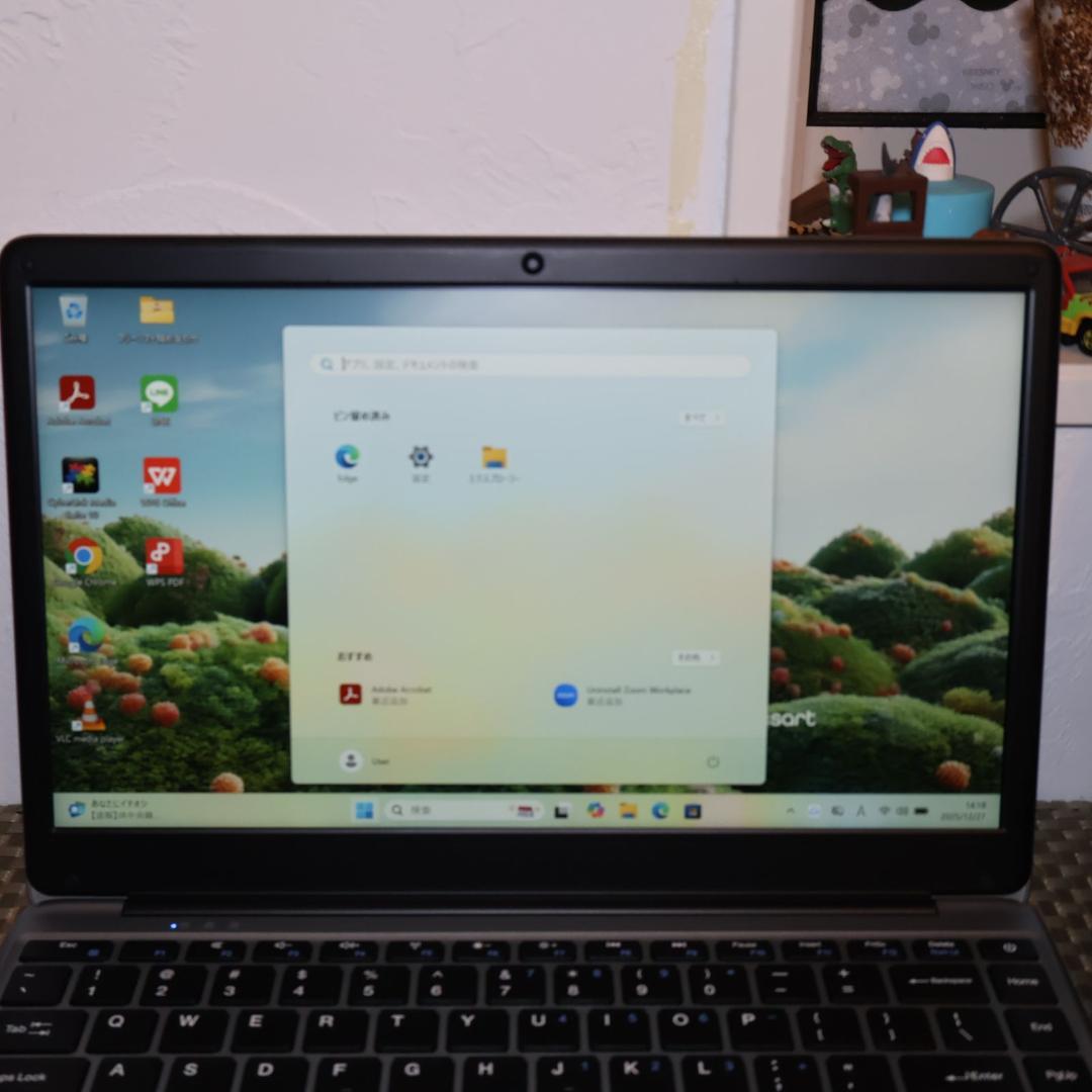 Win11公式対応！高年式2022！メ8G/SSD/フレームレス/無線/カメラ