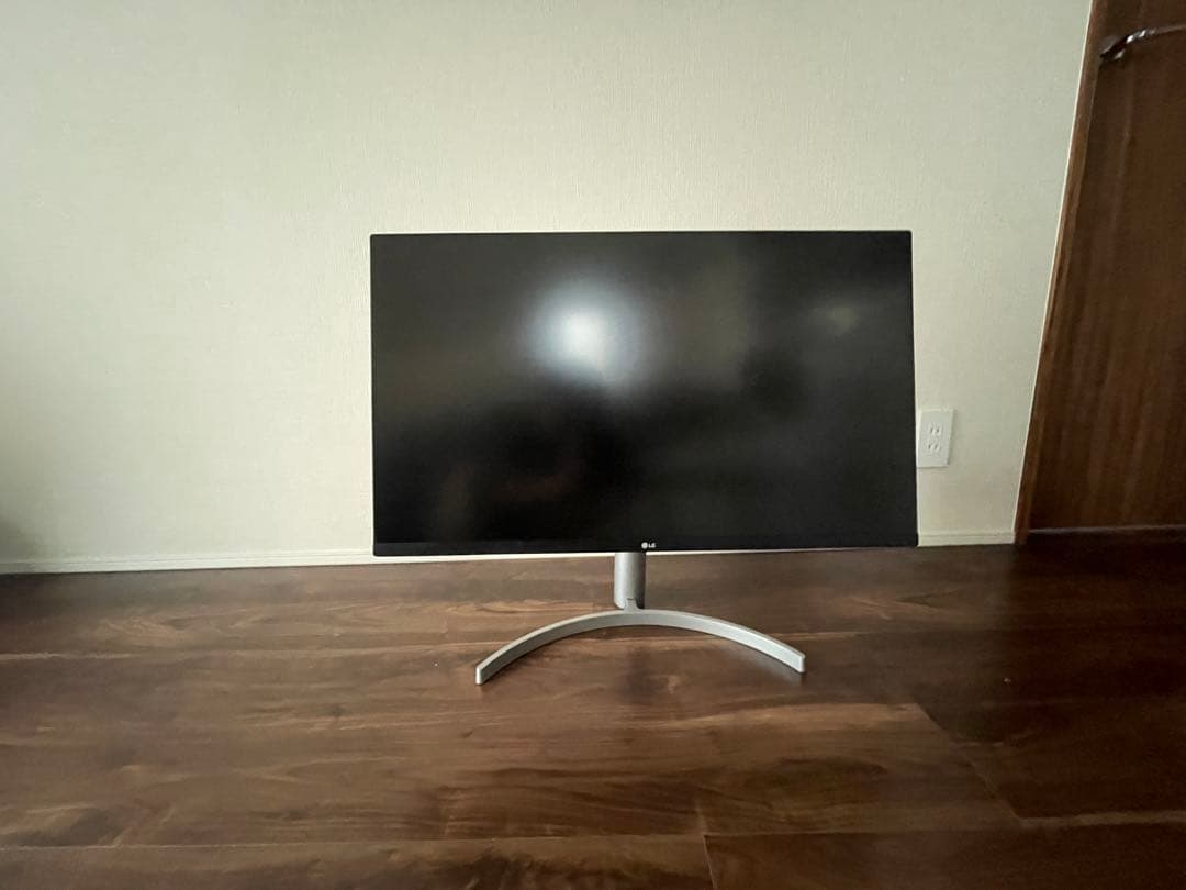 31.5インチ_LG 大型フラットディスプレイ 32UN550-WAJP