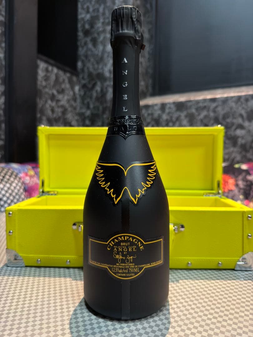 に*こ様 ANGEL CHAMPAGNE Brut Halo Yellow