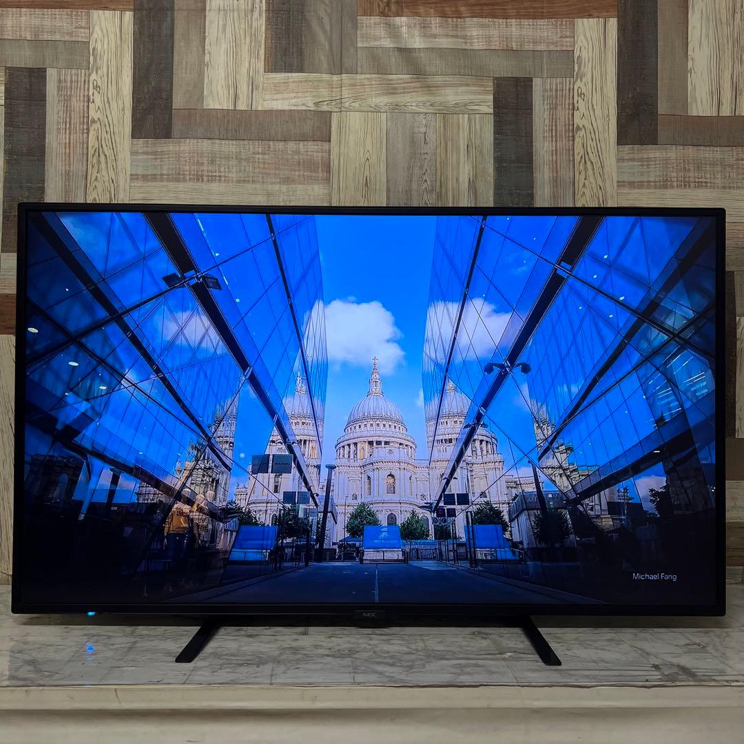 しまさん専用全国送料込。去年購入。耐久性抜群NEC49型4Kモニタースピーカー付