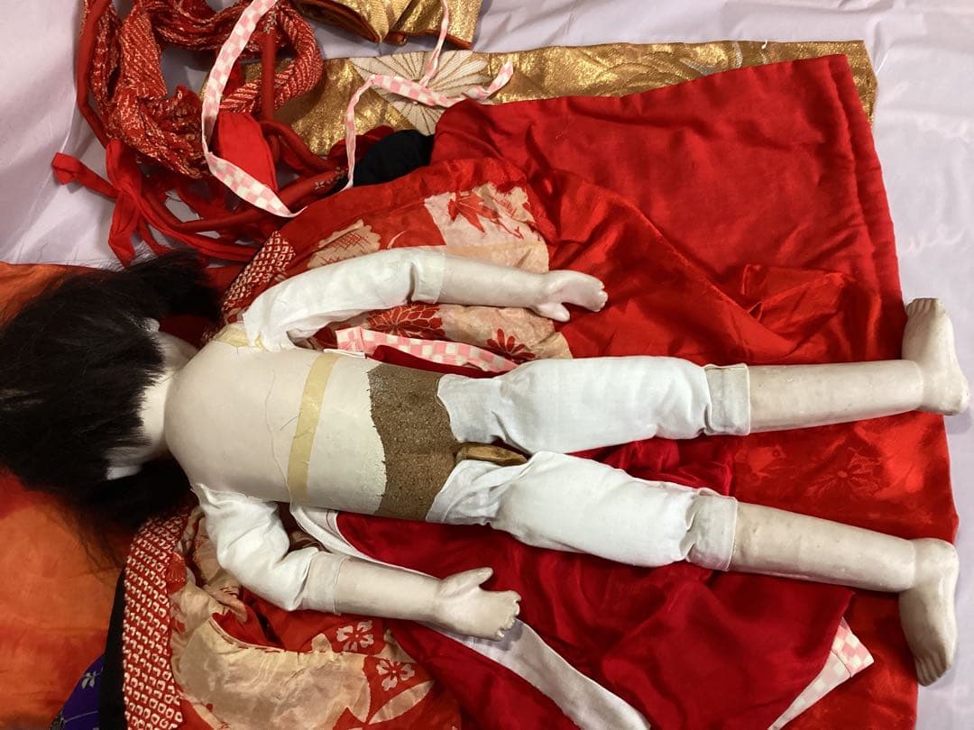 市松人形 ビスクドール昭和レトロ　吹子付き　座布団付　ガラス眼　人毛　抱き人形