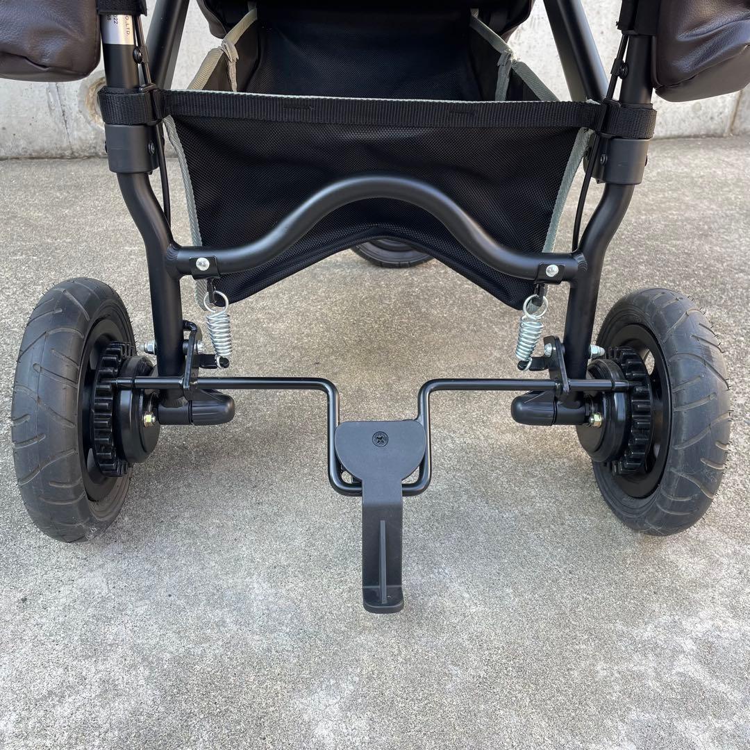 【ロイヤルブルー】