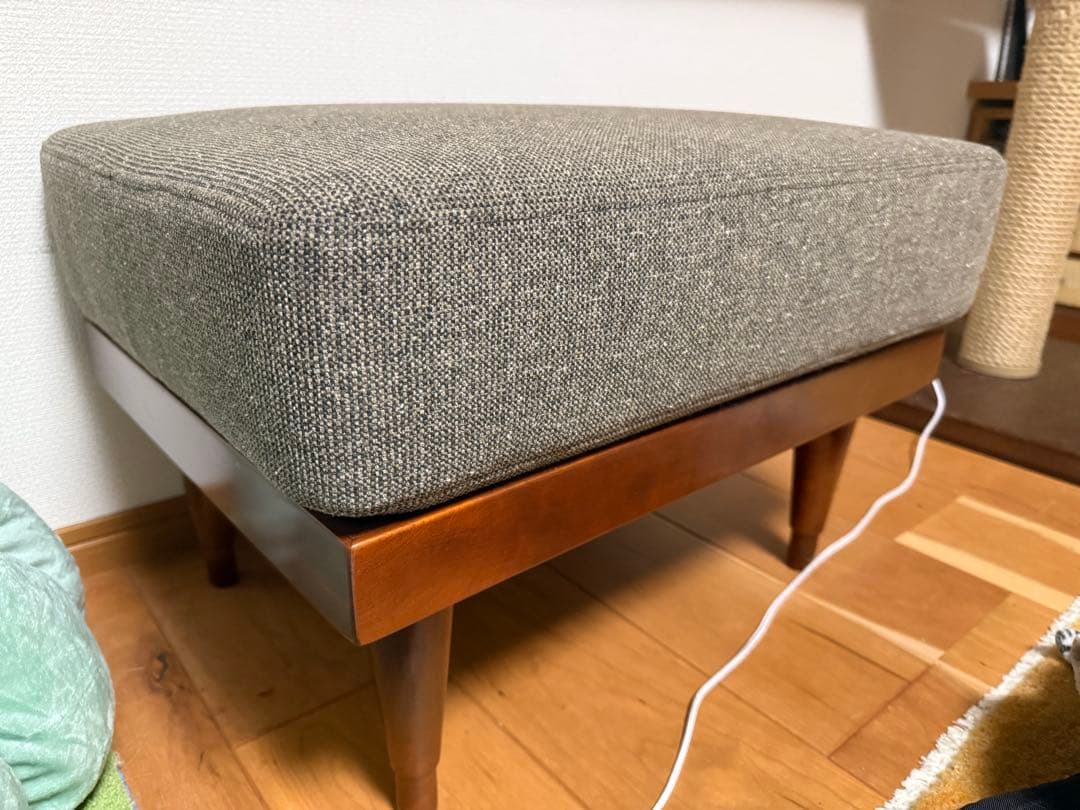 パシフィックファニチャーサービス