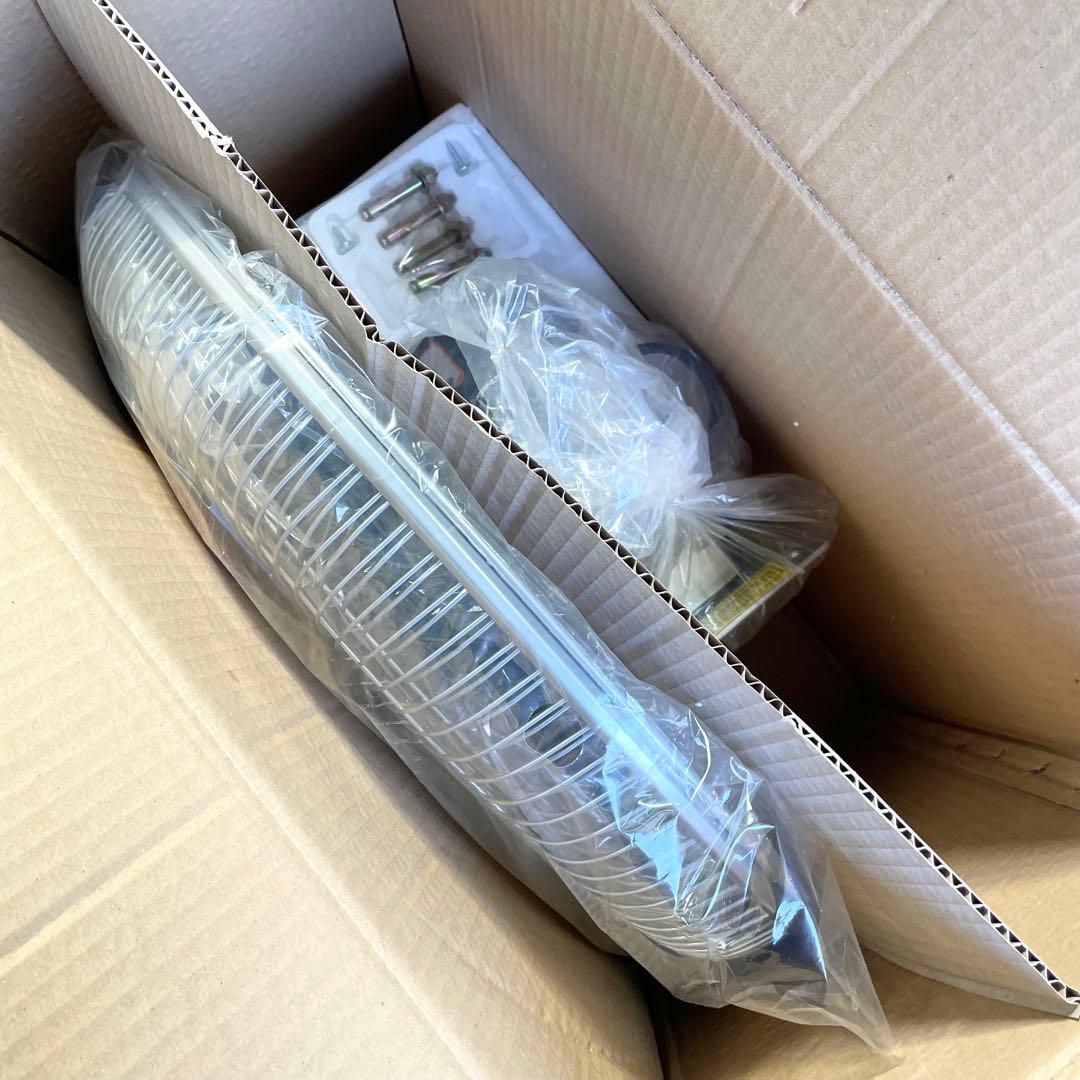 壁掛け扇風機 YPF-453W アルミ製　山善　YAMAZEN 工場 倉庫　工業