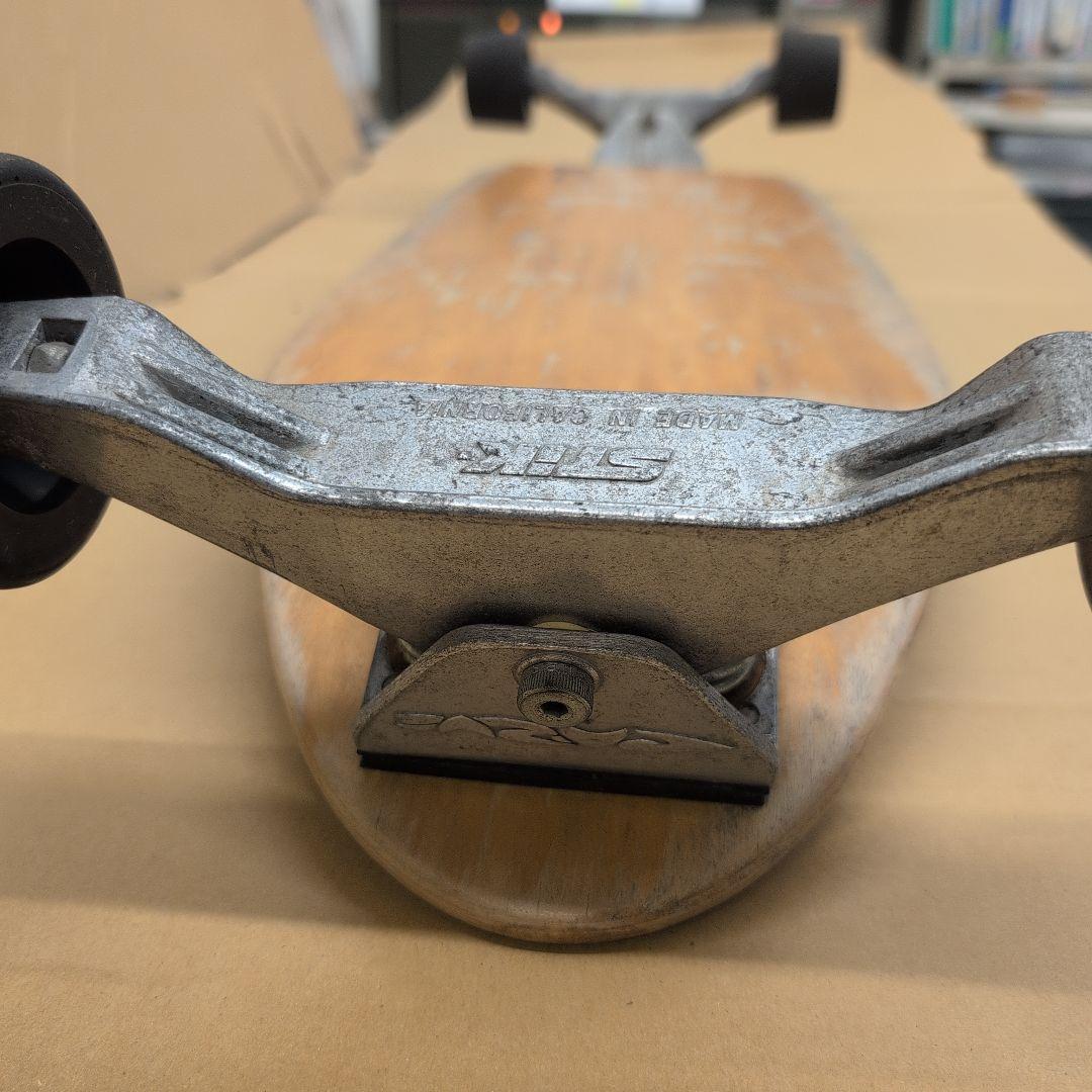 Carve スケートボード 木製デッキ