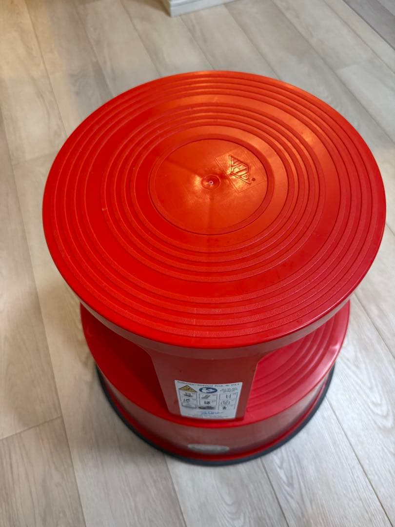 Supreme Wedo Step Stool Red (赤)シュプリーム