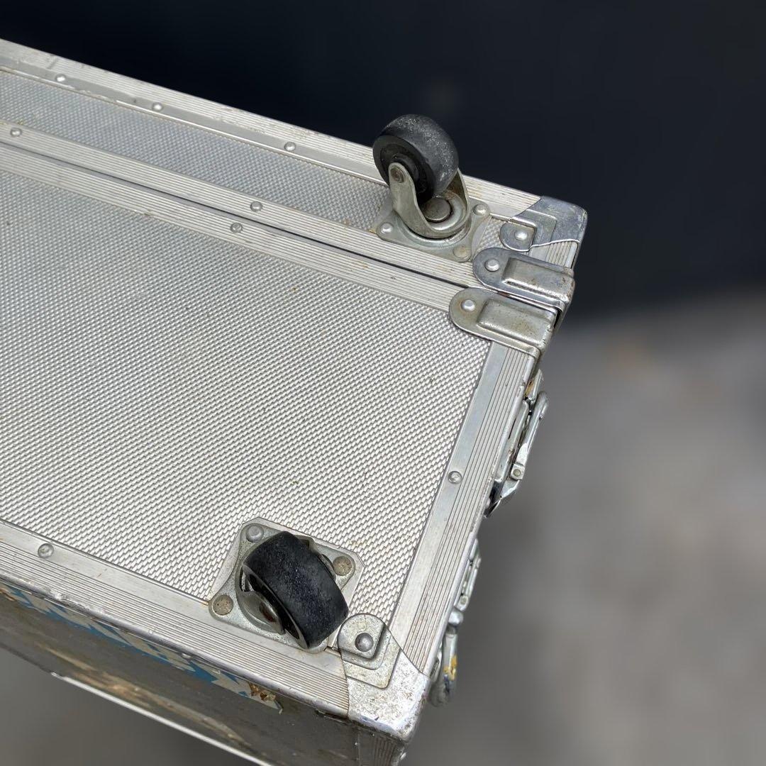 希少　大型　アルミキャリーケース　昭和レトロ　スーツケース　トラベルトランク