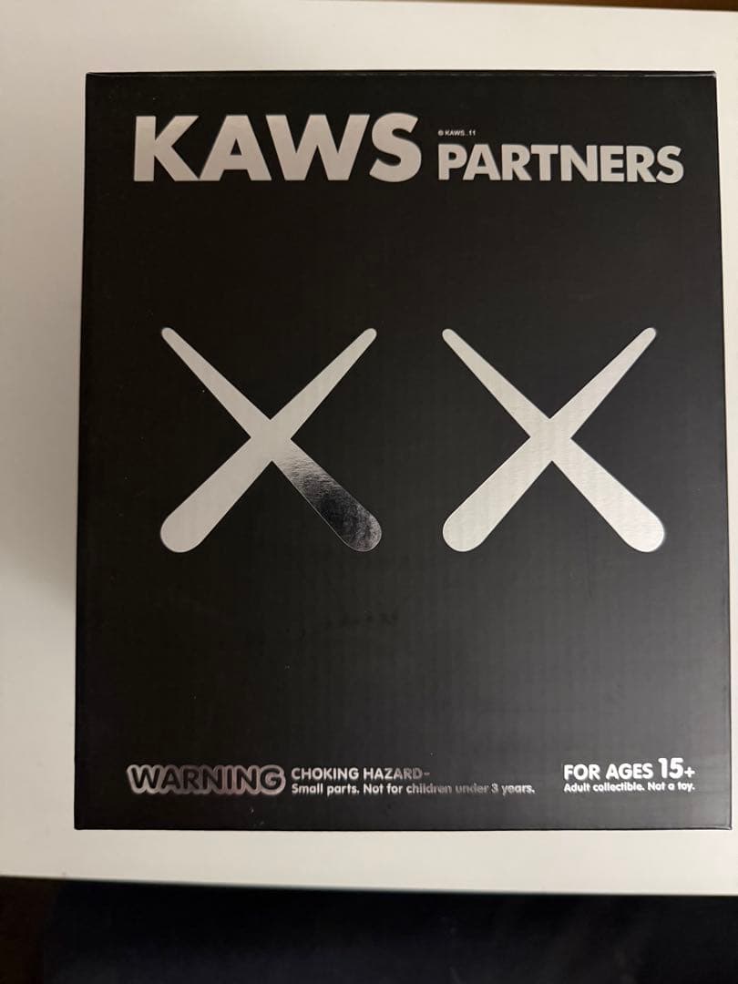 KAWS オリジナルフェイク フィギュア KAWS PARTNERS