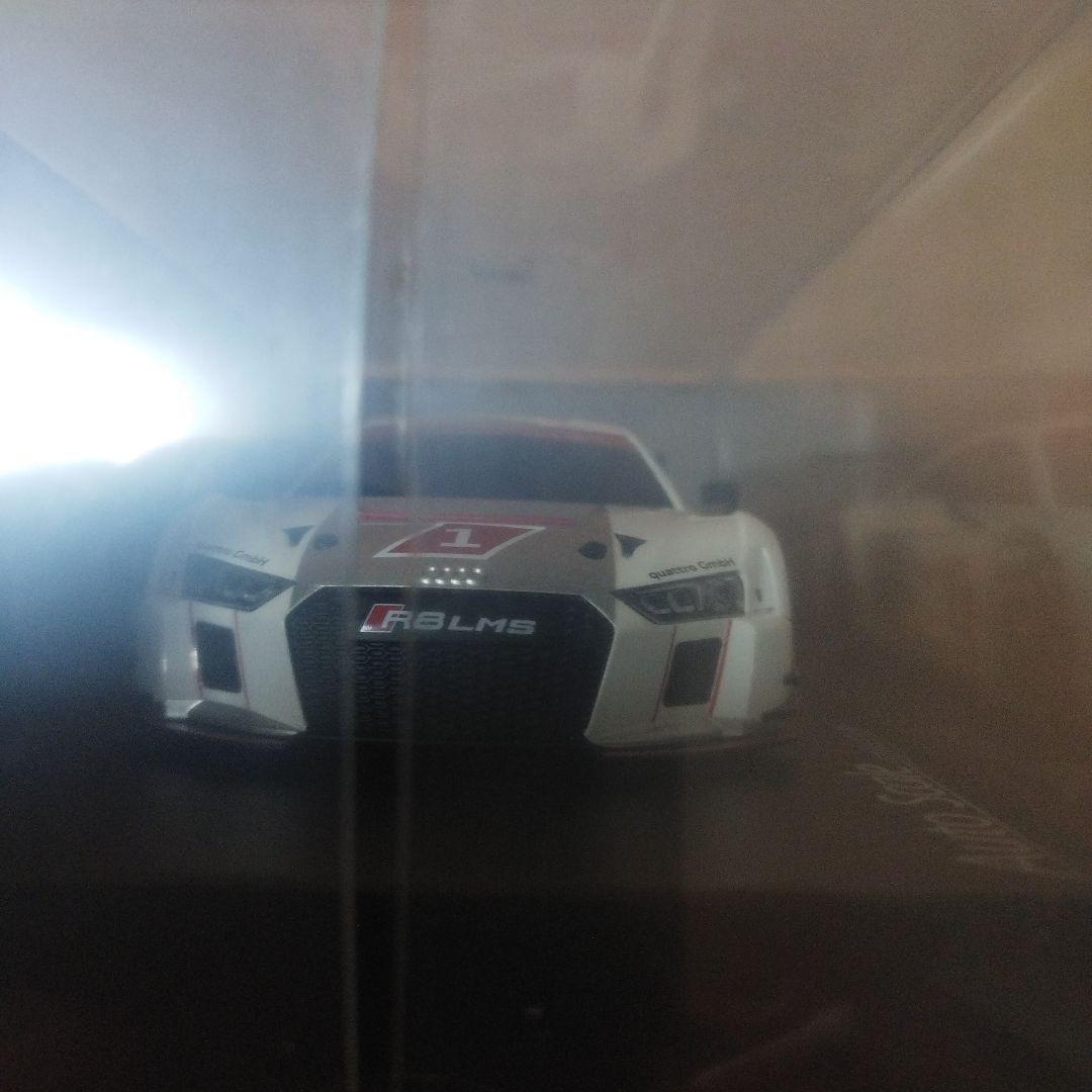 ミニッツ　AUTOSCALECollection　Audi　R8