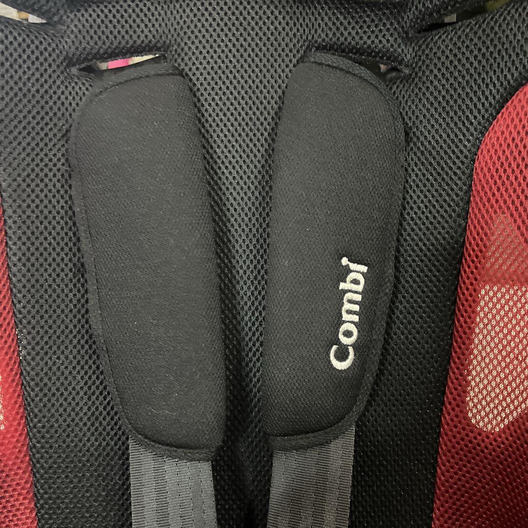 ✨美品✨ コンビ　ジョイトリップ エアスルーＧＧ　レッド　ジュニアシート