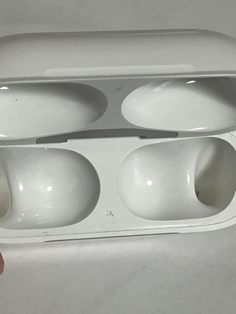 AirPods pro 第2世代 lightning MQD83J/A