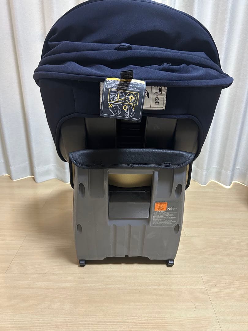 T*様 Combi クルムーブスマートlight ISOFIX ネイビー