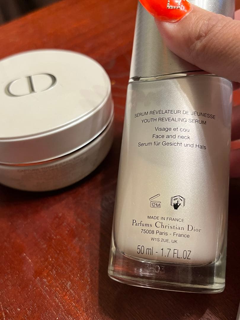 Dior Capture Totale セラムとクリームセット