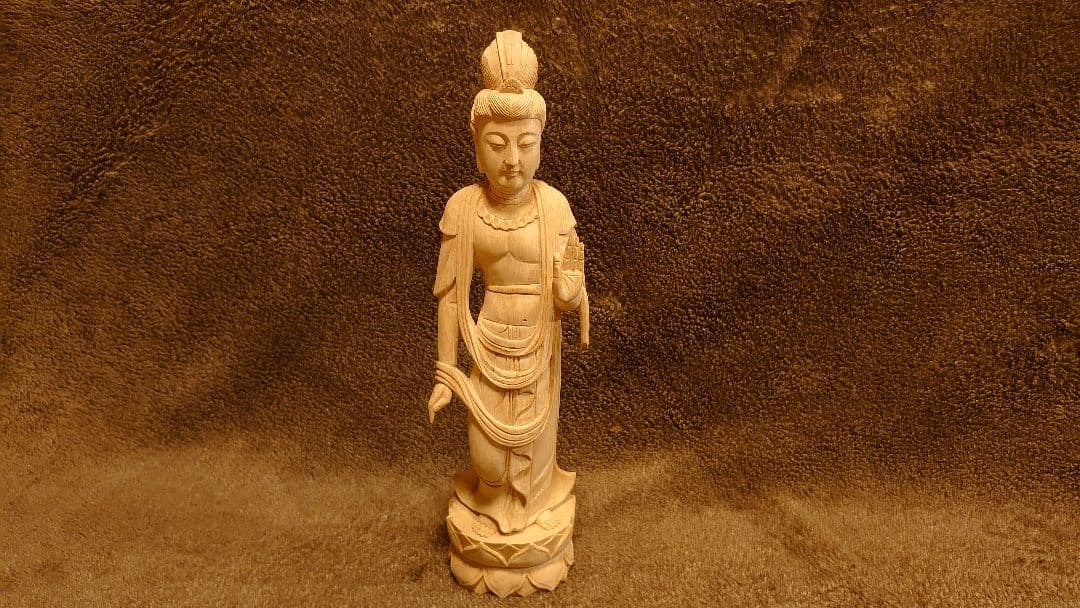 観音　観音様　井波彫刻　井波　仏教美術　仏教　寺院放出　一体