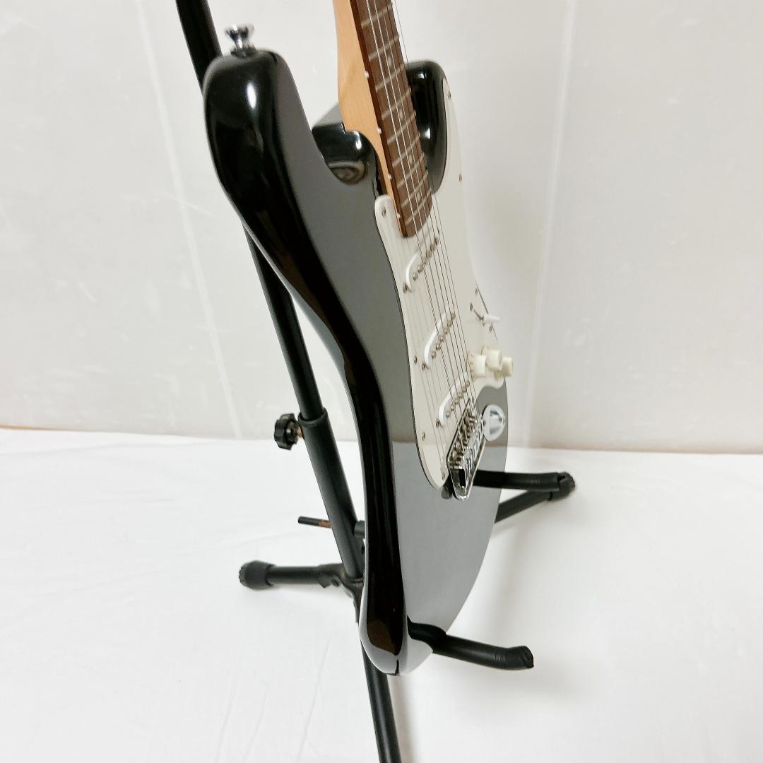 美品 Squier スクワイヤー Stratocaster Bullet 黒