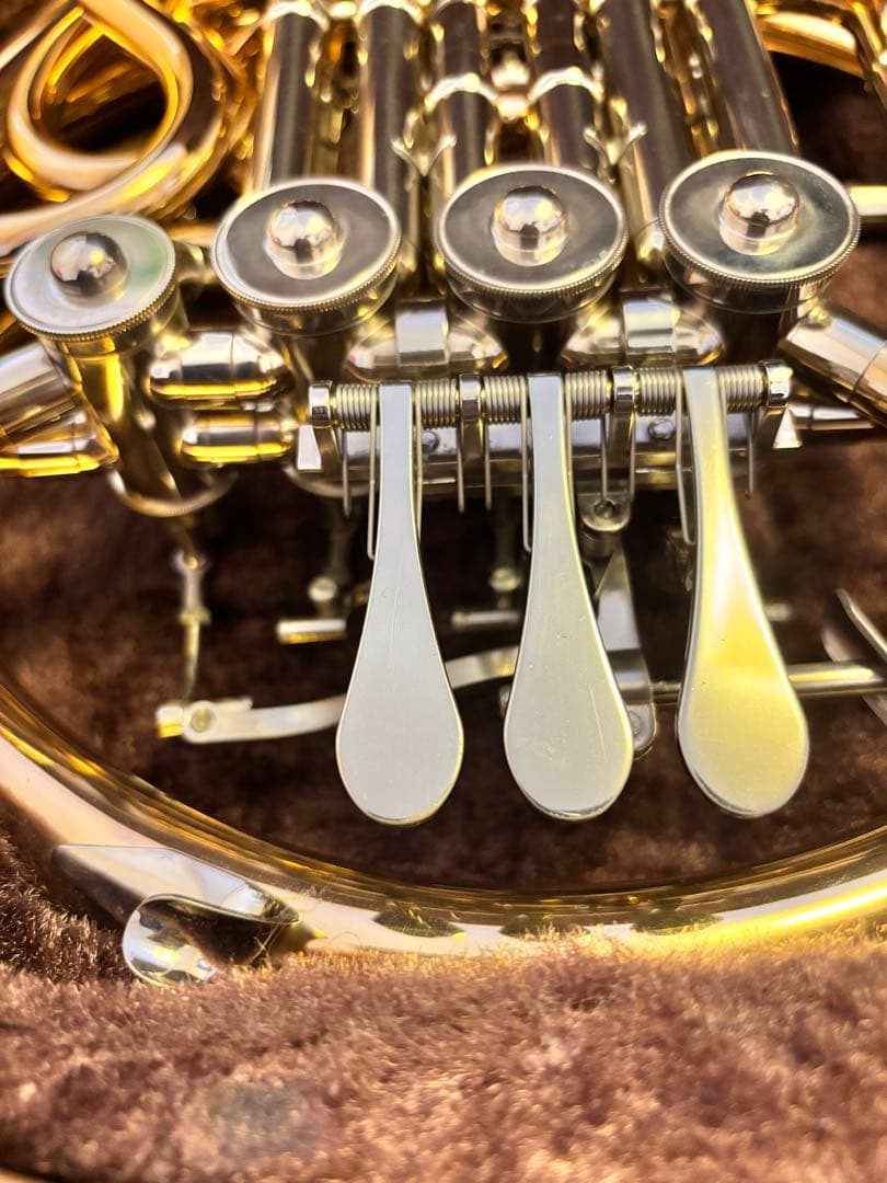 【美品】ヤマハ ホルン YHR-567GDB フルダブル ホルン ゴールドブラス