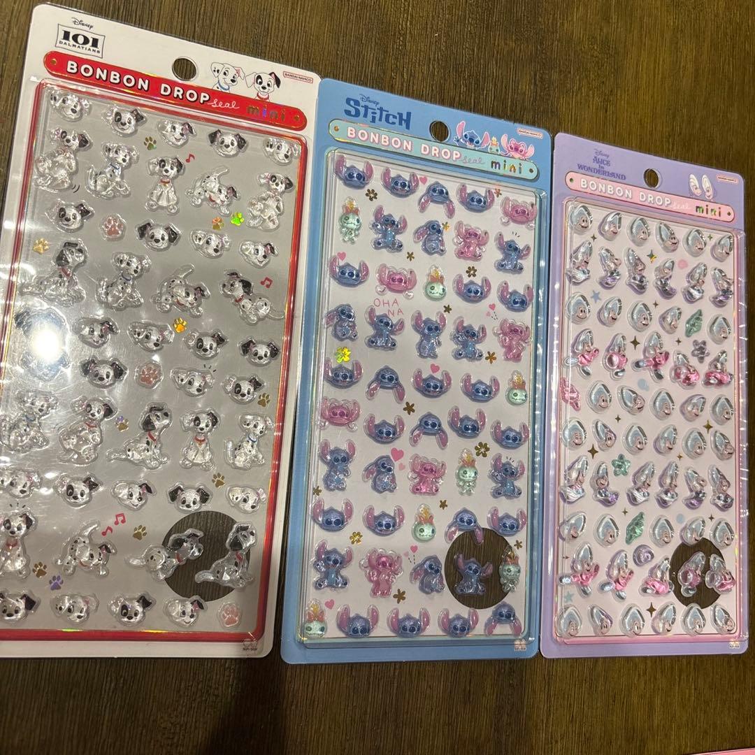 国内正規品　ボンボンドロップシール　サンリオ　ディズニー　11枚セット