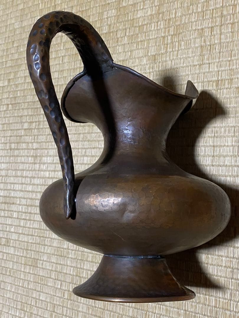 ♦鎚起銅器 ブロンズ 水差し 中東 ペルシャ〜西洋アンティーク 古美術品骨董品