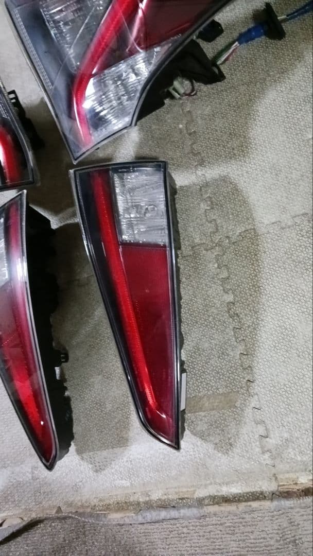 50プリウス前期テールランプ 4個セット