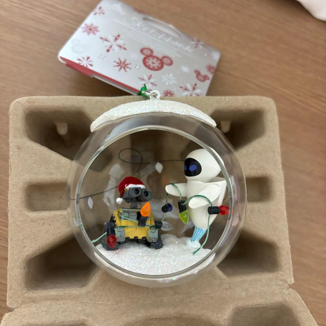 ディズニーストア　クリスマス　オーナメント　ウォーリー　ピクサー