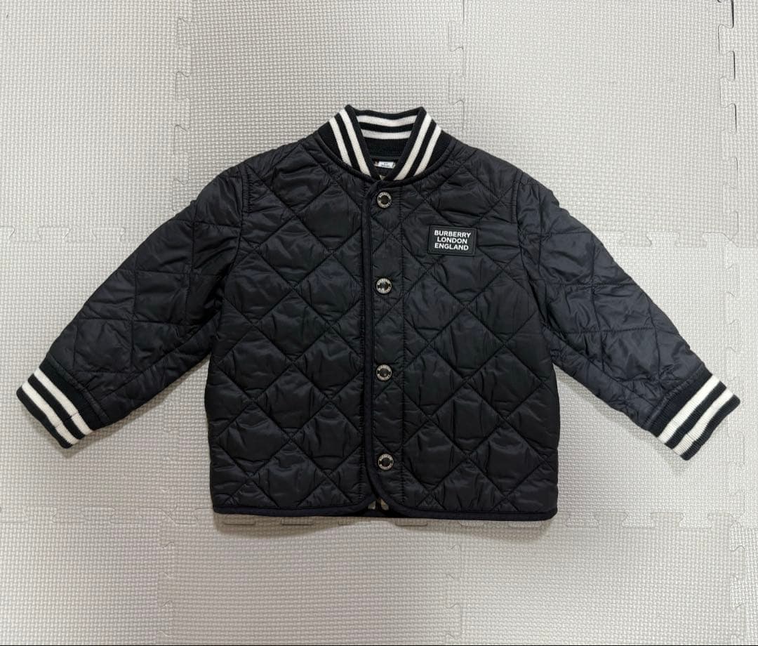 バーバリー　キルティングアウター　黒