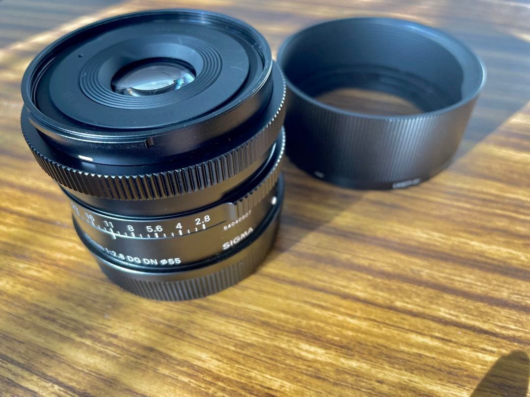 みお【美品】SIGMA 45mm F2.8 DG DN Lマウント