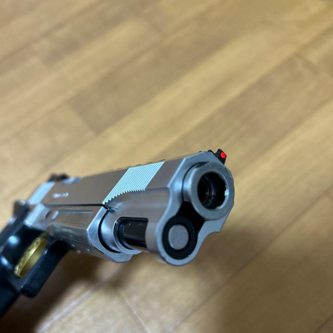 K*z様 ハイキャパ5.1 ガスガン シルバー ブラック