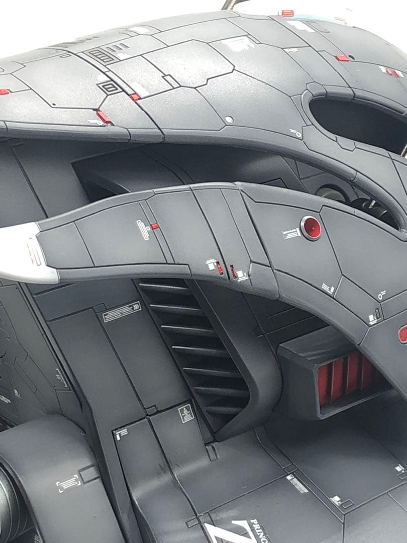 【リペイント】MIA MAN-08　エルメス　ララァ・スン専用モビルアーマー