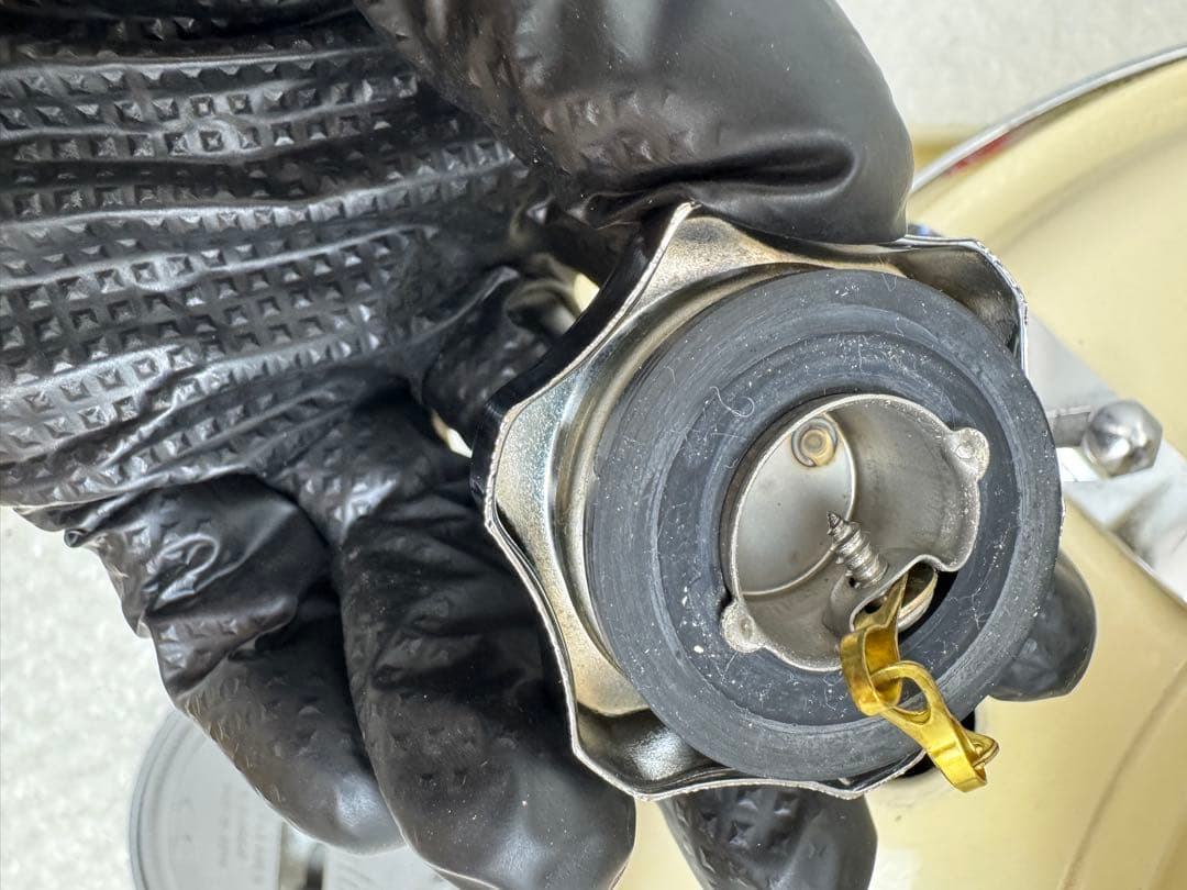 Aladdin 石油ストーブ クリーム色