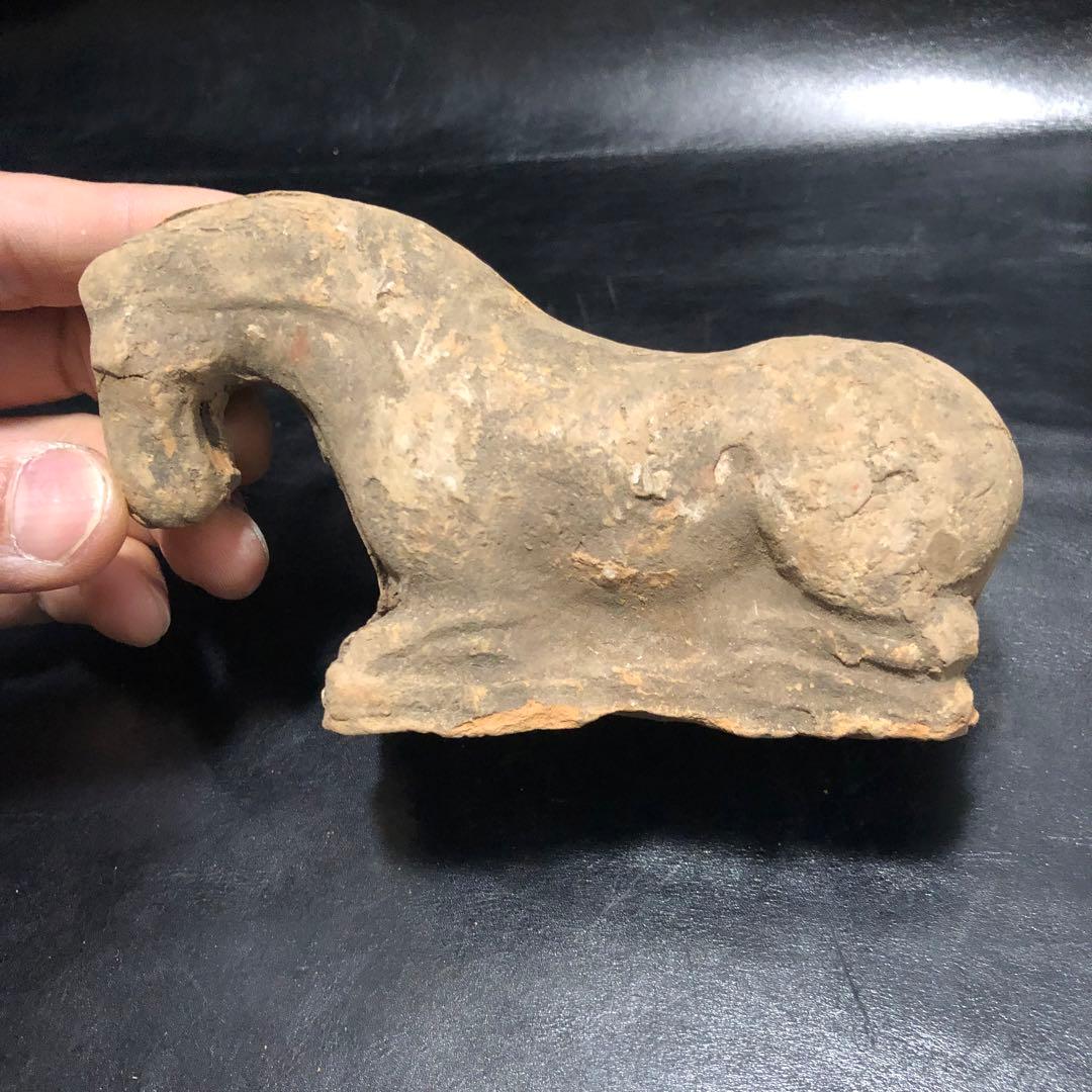 蔵から中国古銭と一緒の箱から出てきた 5体の内の1体　 馬ウマ中国古美術土器