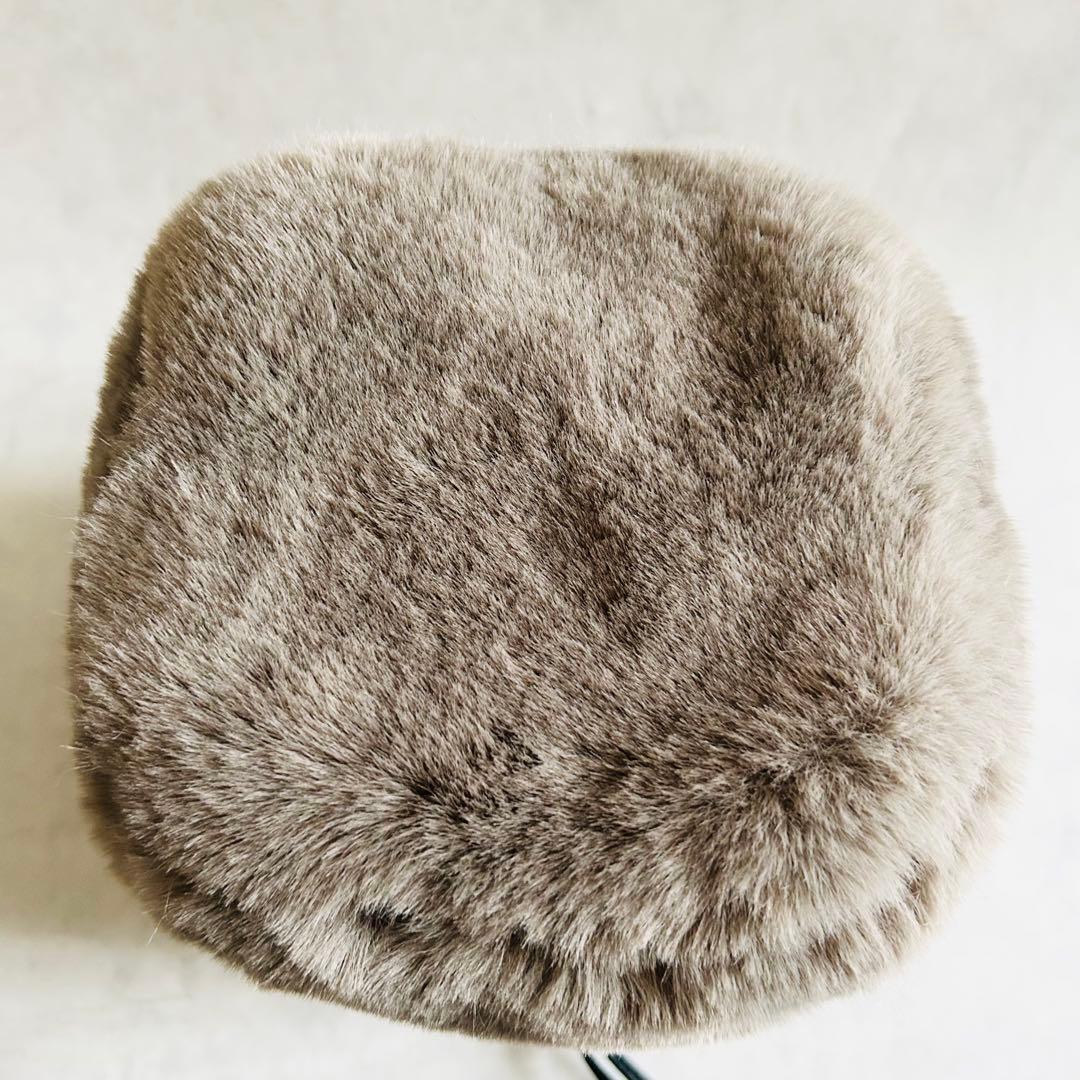 美品ヴィオラドーロファーバンブーハンドル巾着バック秋冬