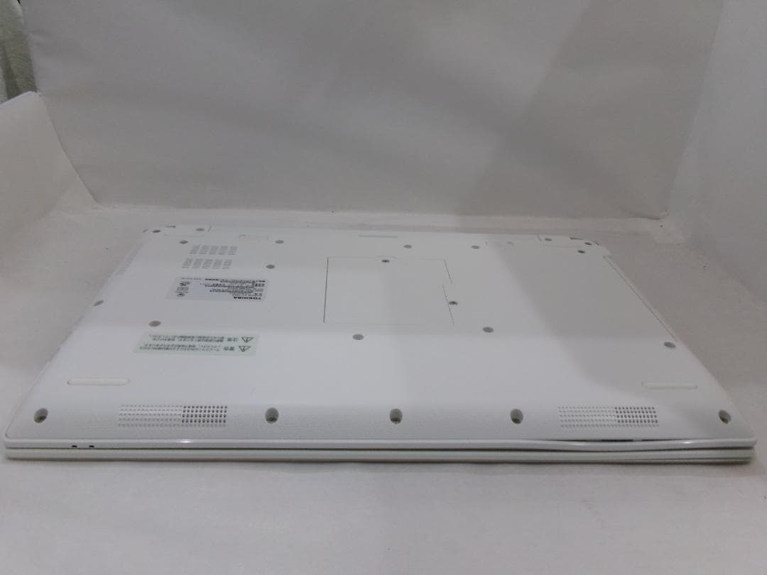 東芝 PTE5EGP-BJAサテンゴールド・Win11/Office2021キー