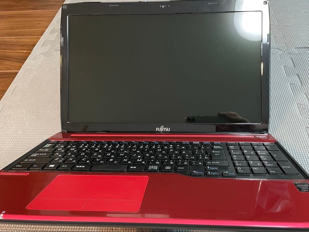 富士通　ノートパソコン