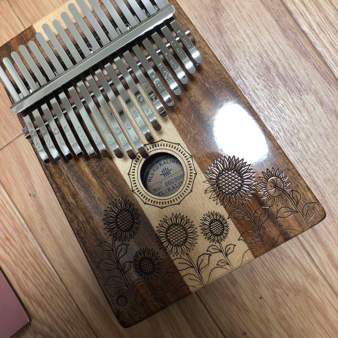 hluru ひまわり　サンフラワー　カリンバ