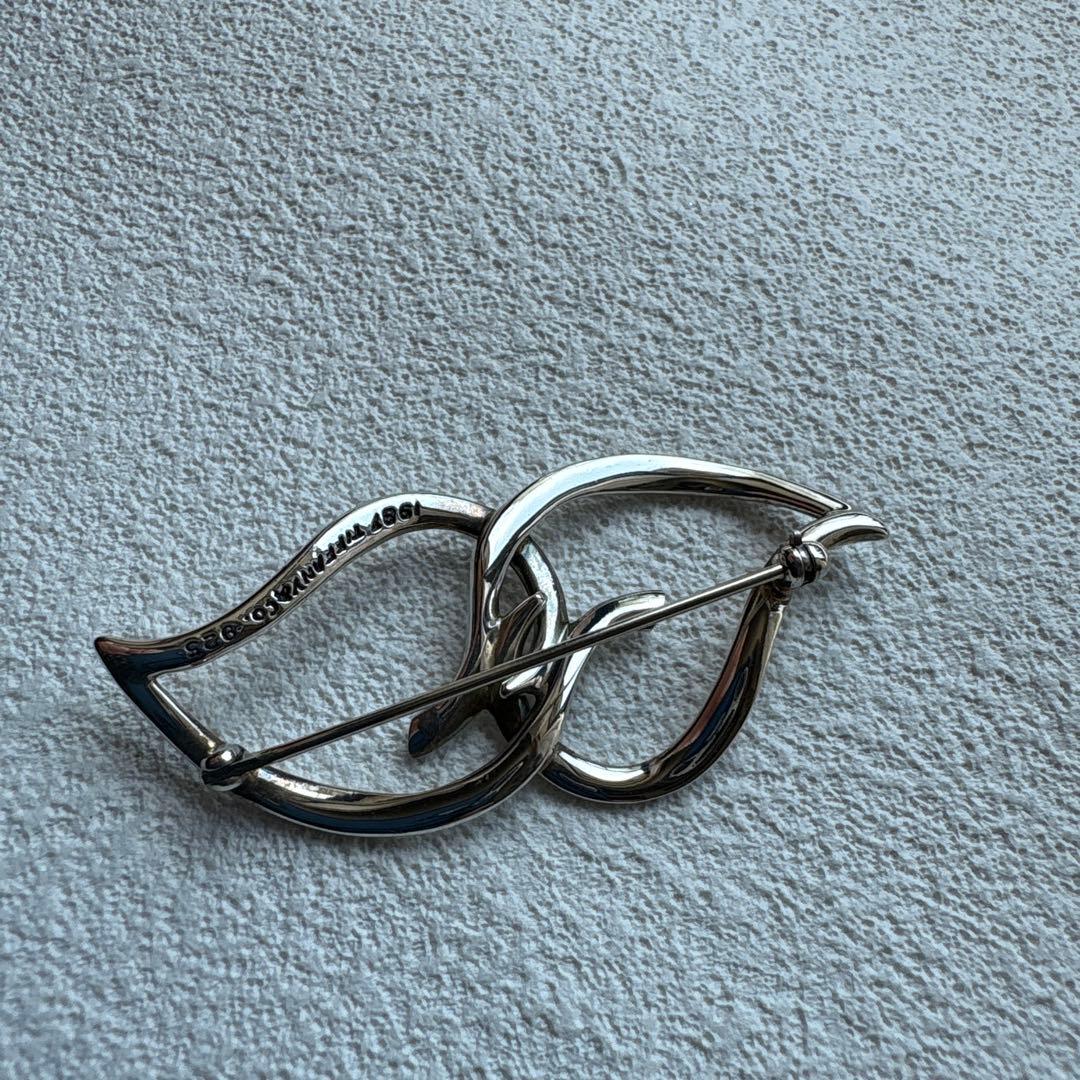 Tiffany broach ティファニーブローチ　ダブルリーフ