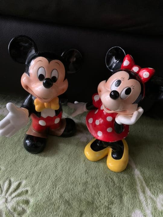 ディズニー  陶器フィギュア
