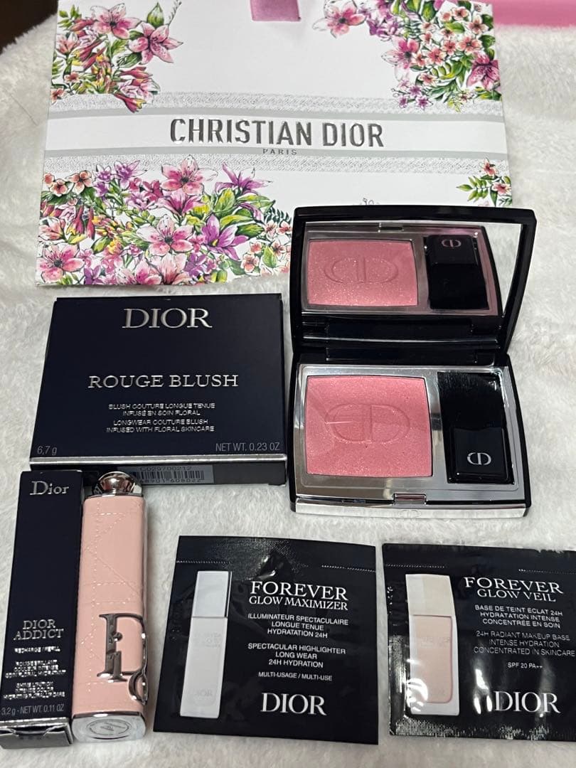 Dior スキン ルージュ ブラッシュ ピンクキルティングケース tutu