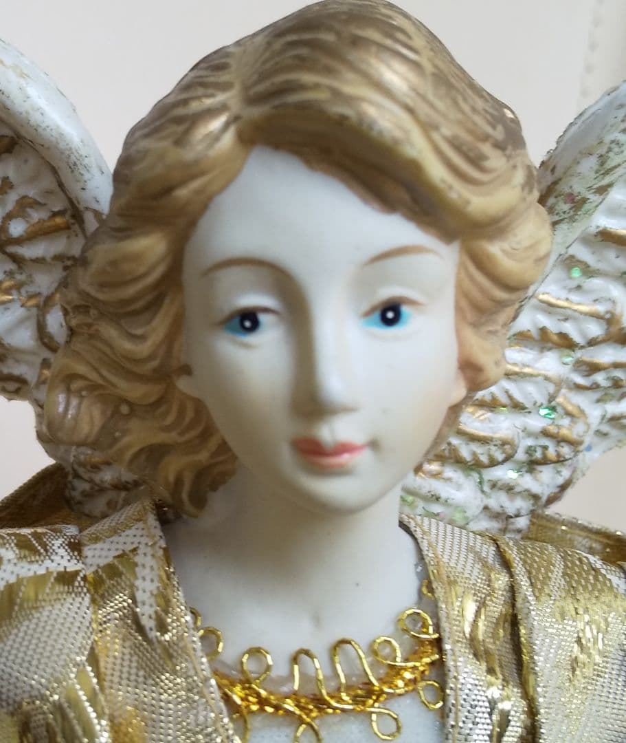 アンティーク天使の人形