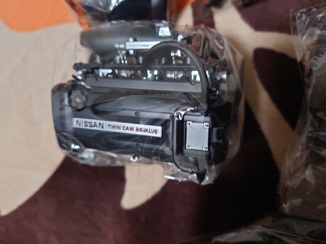 ディアゴスティーニR32スカイラインGT-Rニスモ1/8現状品