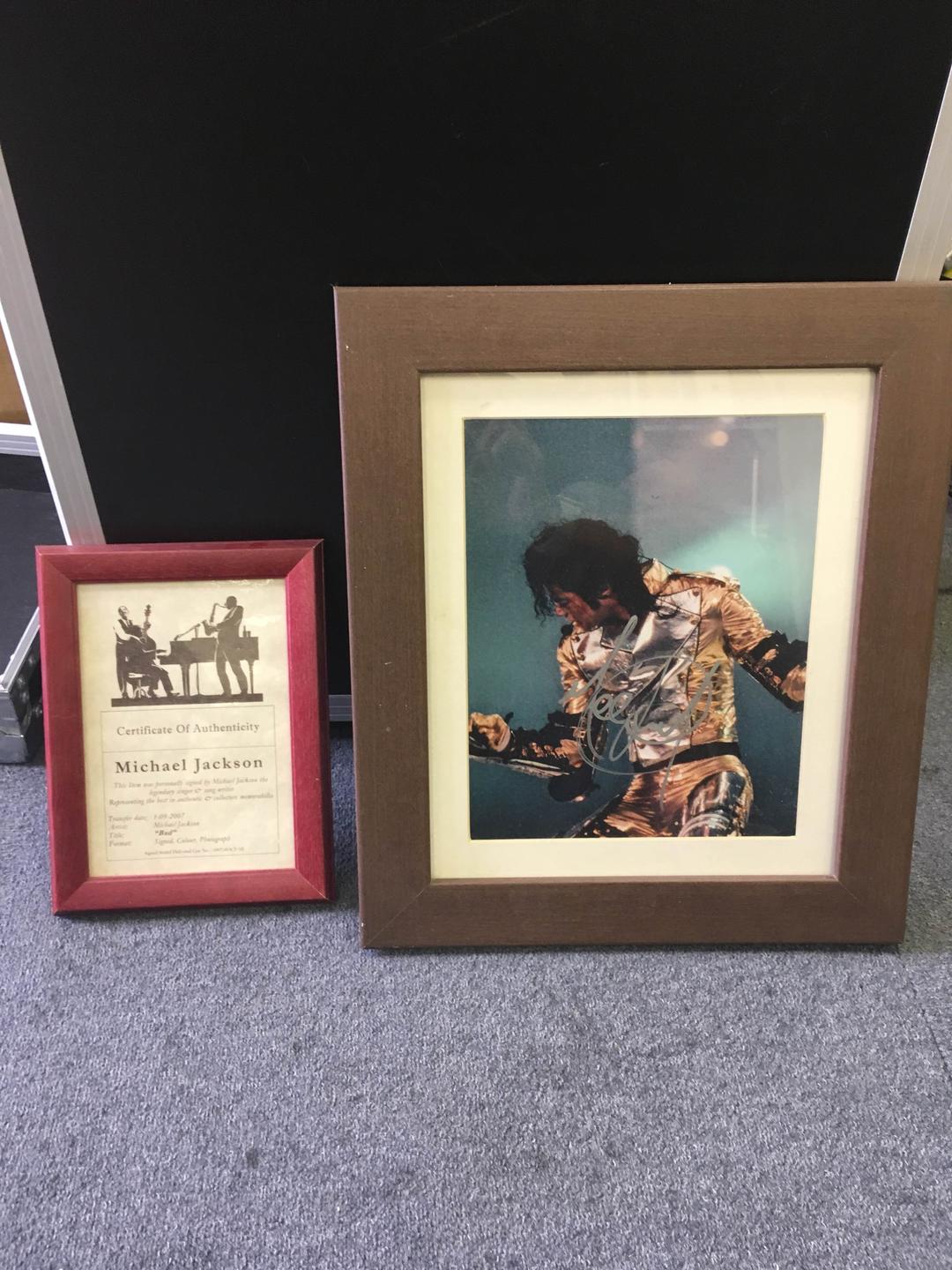 マイケルジャクソン本物サイン 証明書付き