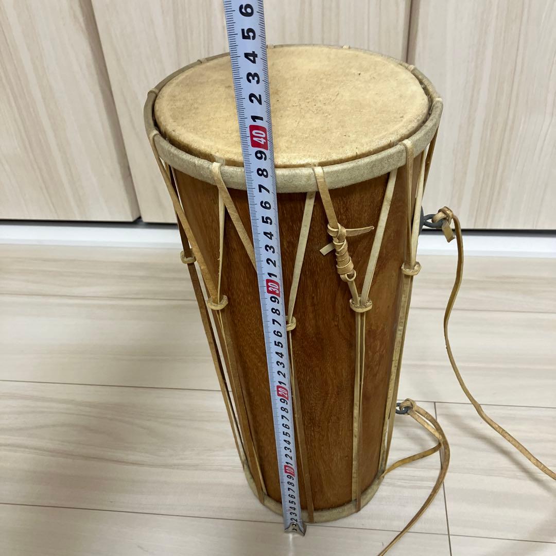 両面太鼓　ガムラン クンダン？　インドネシア　バリ　打楽器