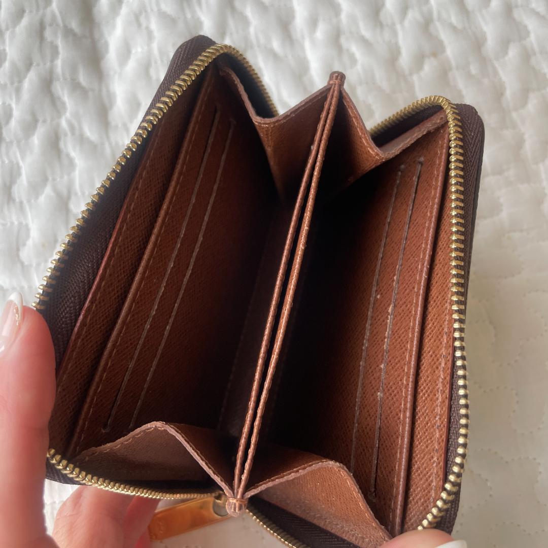 【美品】LOUIS VUITTON ジッピー パース