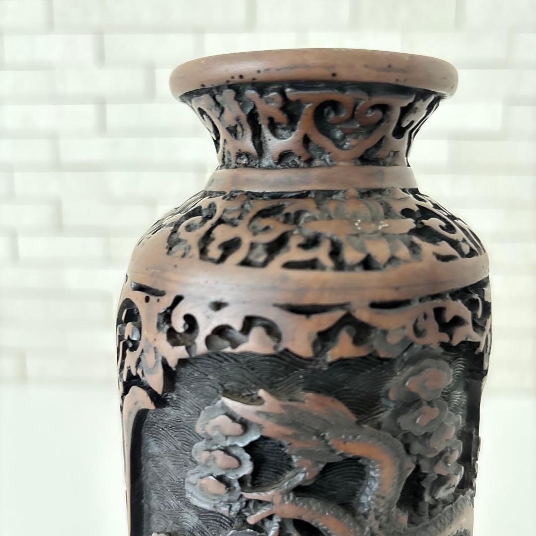 龍　花瓶　黒色花瓶　ドラゴン彫刻　一輪挿し　アンティーク　縁起物骨董品