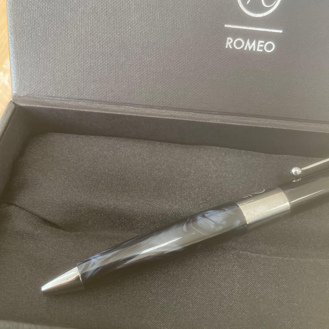 伊東屋　ROMEO No.3ボールペン