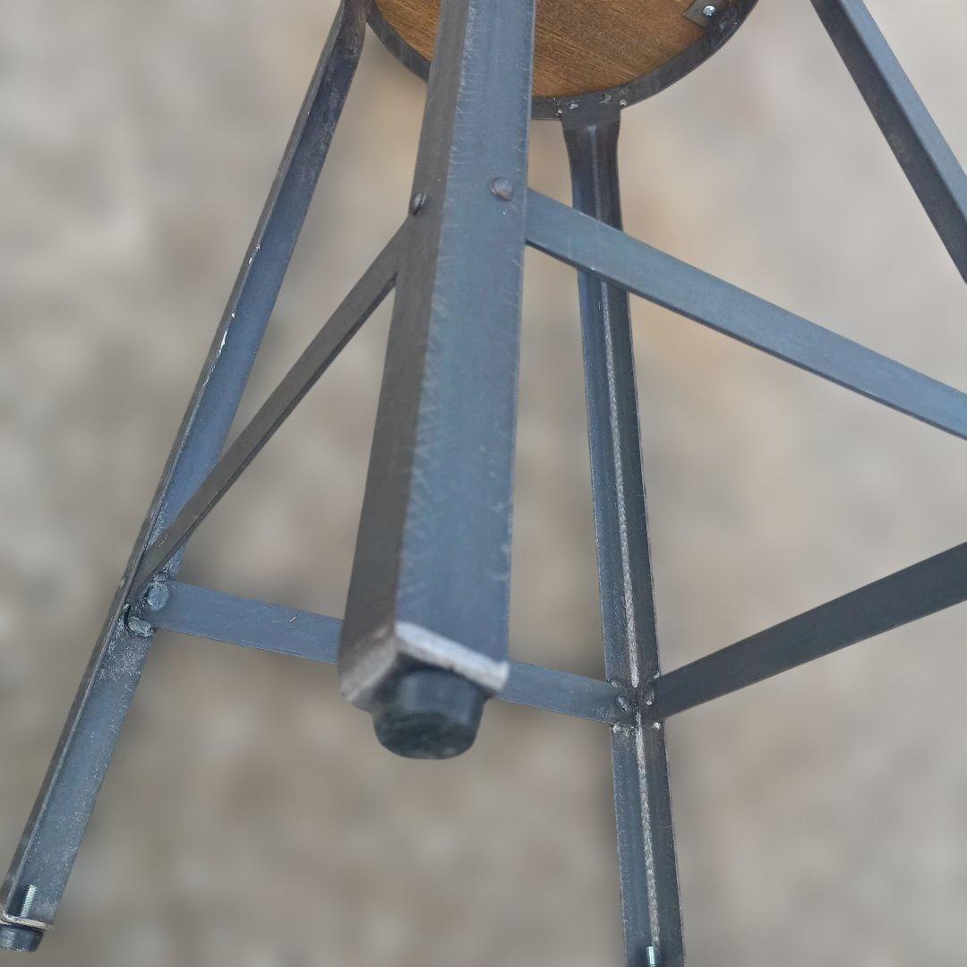 S*y様 5002)円形木製座面のアイアンスツール　ヴィンテージ　インダストリア