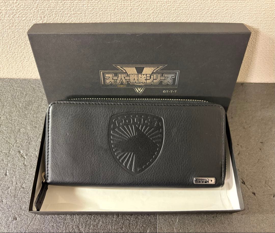 特捜戦隊デカレンジャー　S.P.D　本革ラウンド長財布　スーパー戦隊シリーズ