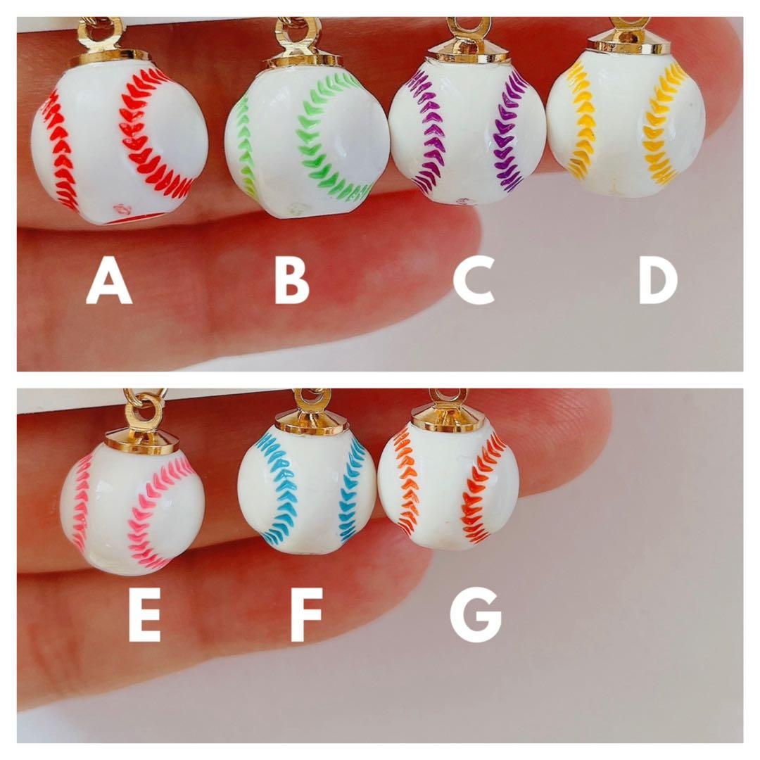 【再販696】⭐️必勝⭐️ 選べるイニシャル×ビーズ　野球ピアス　部活