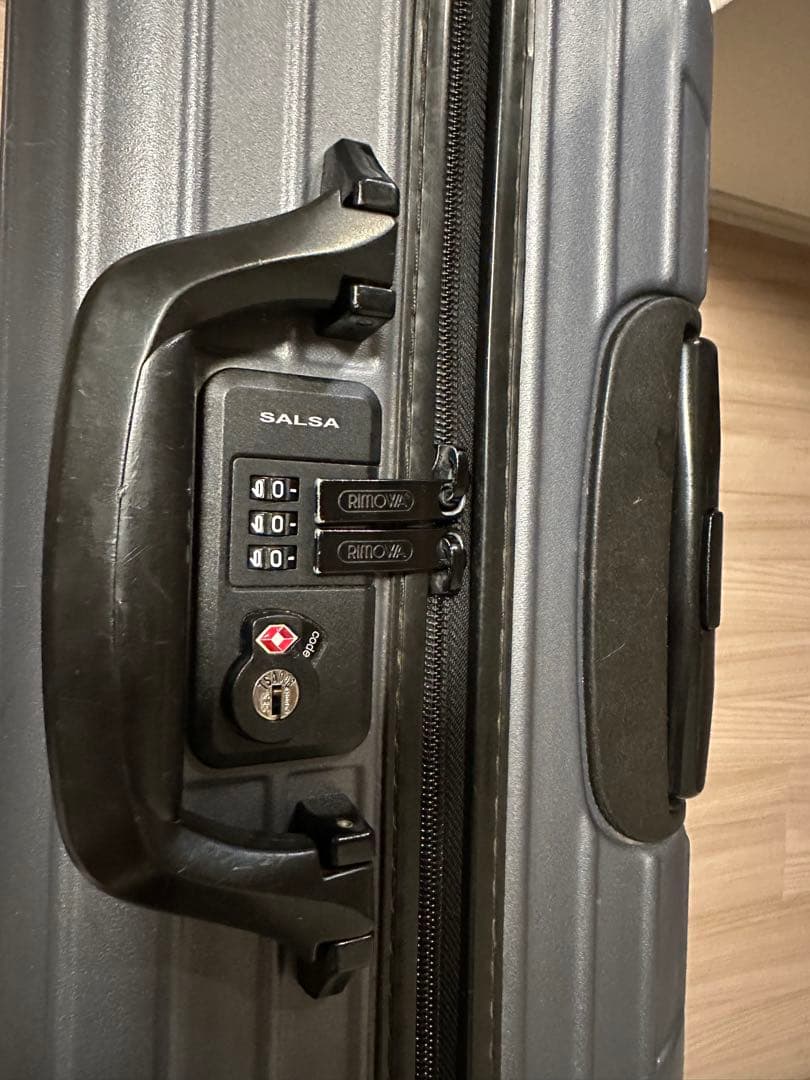 【リモワ】サルサ　TSAロック付きグレーキャリーケース